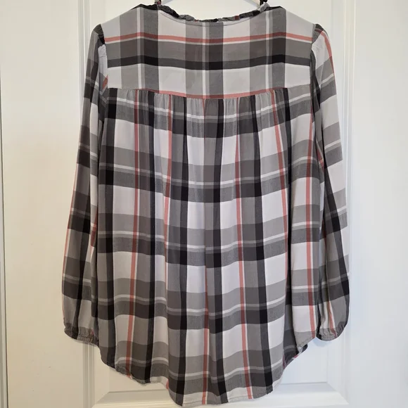 LOFT Women's Checkered Blouse Size Medium - Picture 2 of 6